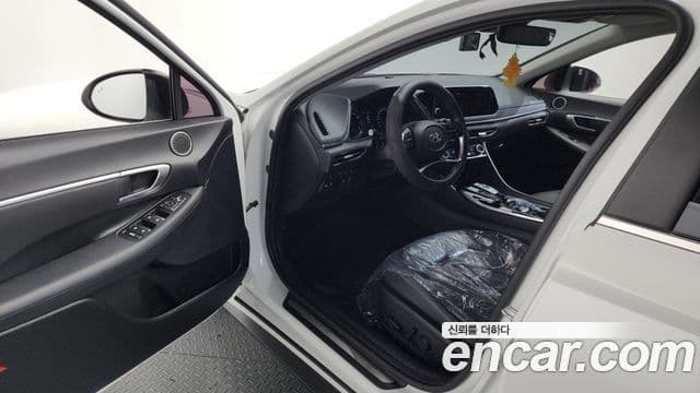 Hyundai Sonata 2019 — ფოტო 10/20