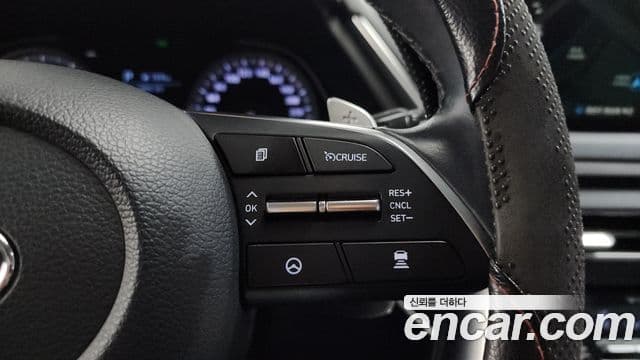Hyundai Sonata 2019 — ფოტო 17/20