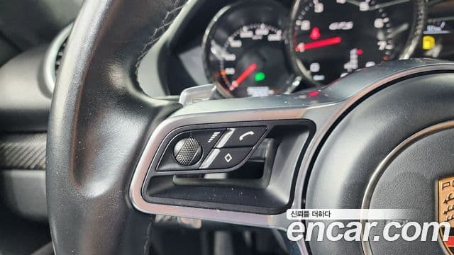 Porsche 718 Cayman 2019 — Şəkil 18/20