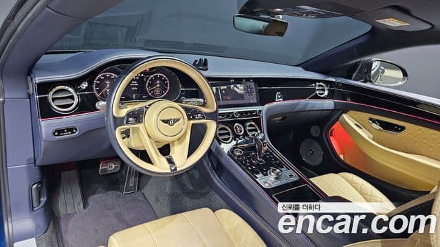 Bentley Continental GT 2019 — ფოტო 7/20