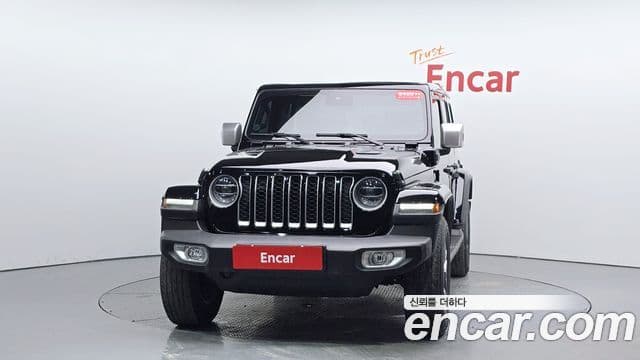 Jeep Wrangler 2021 — ფოტო 3/20