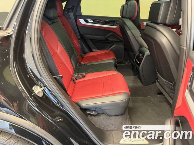 Porsche Cayenne 2023 — Şəkil 10/20