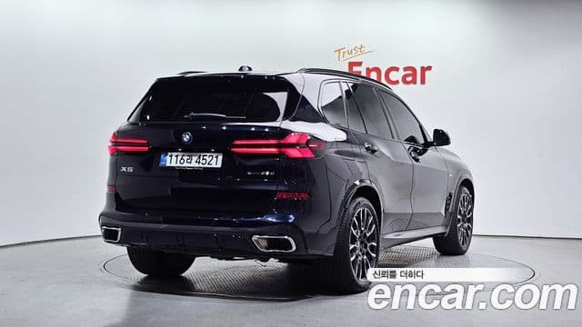 BMW X5 2025 — Фото 2/20
