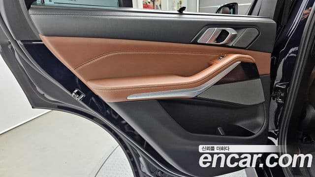 BMW X5 2025 — Photo 13/31