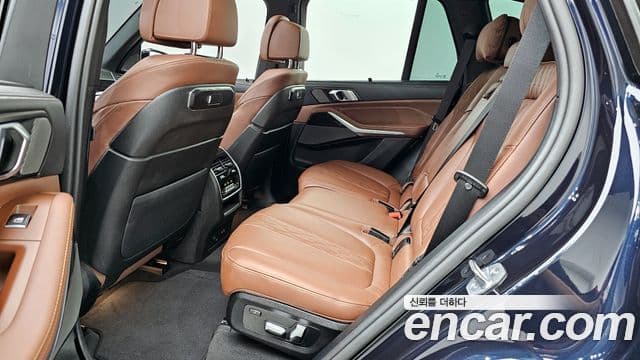 BMW X5 2025 — Photo 4/31
