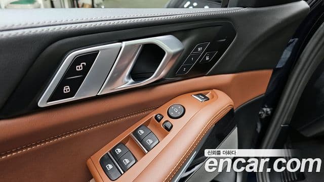 BMW X5 2025 — Photo 25/31