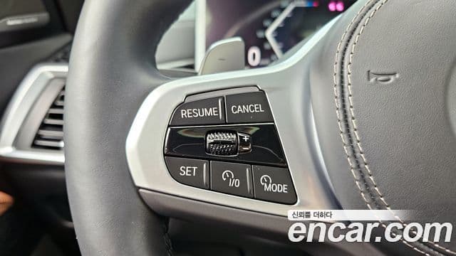 BMW X5 2025 — Photo 22/31