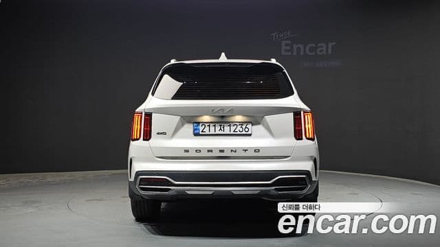 Kia Sorento 2022 — ფოტო 3/20