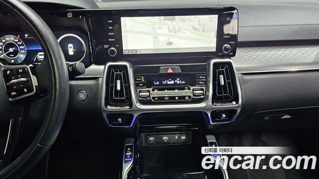 Kia Sorento 2022 — ფოტო 12/20