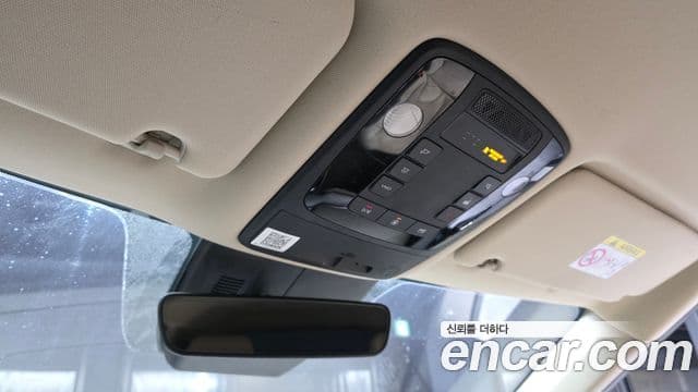 Kia Carnival 2020 — Şəkil 18/20