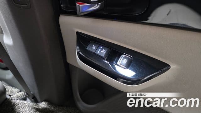 Kia Carnival 2020 — Şəkil 19/20