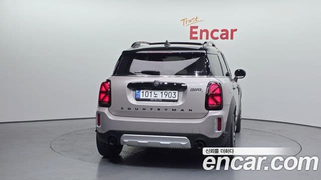 Mini Cooper S Countryman 2023 — ფოტო 4/20
