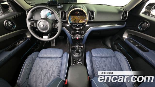 Mini Cooper S Countryman 2023 — ფოტო 7/20
