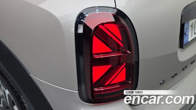 Mini Cooper S Countryman 2023 — Photo 6/32