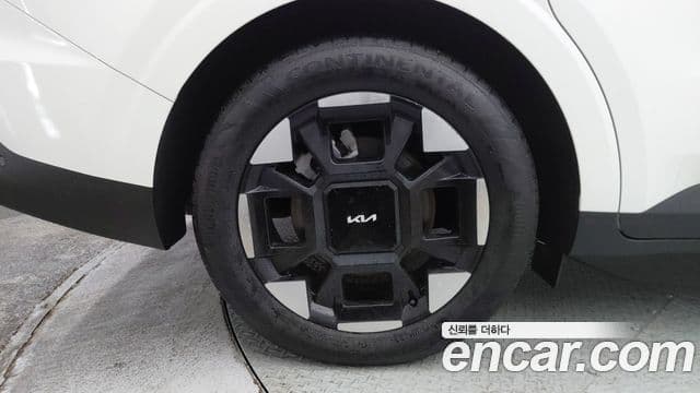 Kia Carnival 2024 — Фото 4/20
