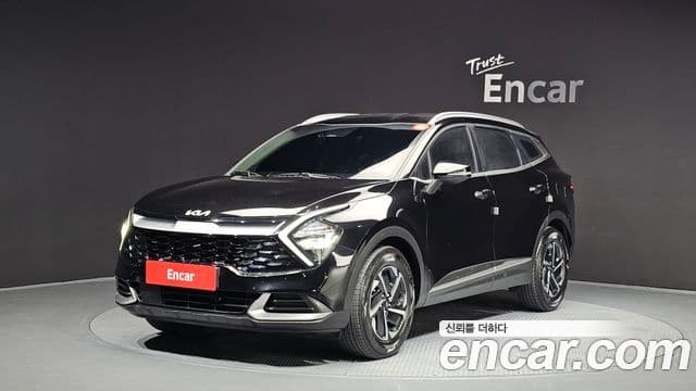 Kia Sportage 2022 — Фото 1/20