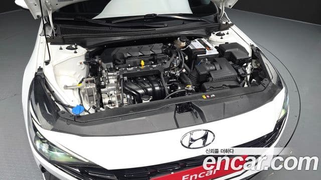 Hyundai The New Avante Hybrid 2021 — ფოტო 20/20