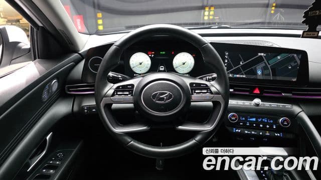 Hyundai The New Avante Hybrid 2021 — ფოტო 6/20
