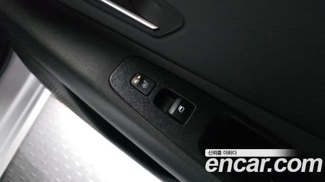 Hyundai The New Avante Hybrid 2021 — ფოტო 14/20
