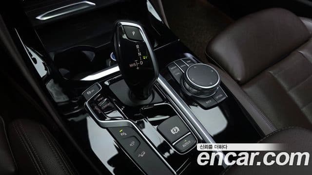 BMW X4 2021 — Şəkil 16/20