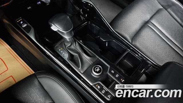 Kia Sorento 2022 — ფოტო 9/20