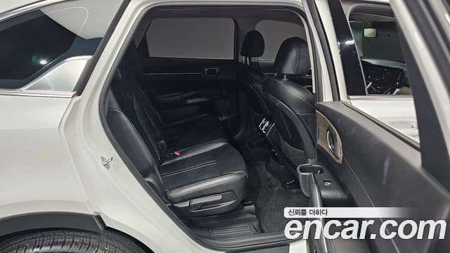Kia Sorento 2022 — ფოტო 11/20