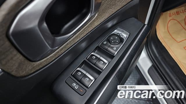 Kia Sorento 2022 — ფოტო 19/20