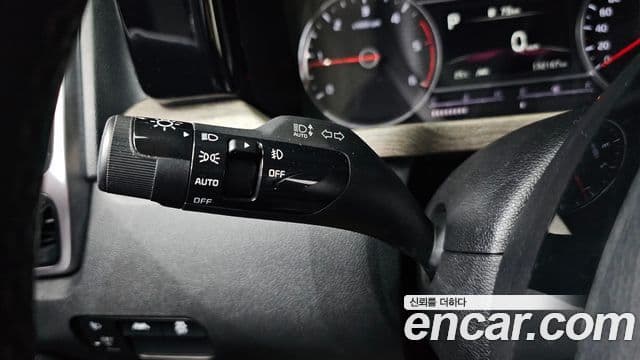 Kia Sorento 2022 — ფოტო 20/20