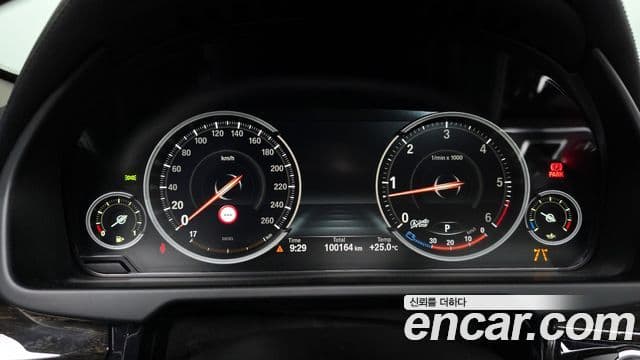 BMW X6 2018 — ფოტო 8/20