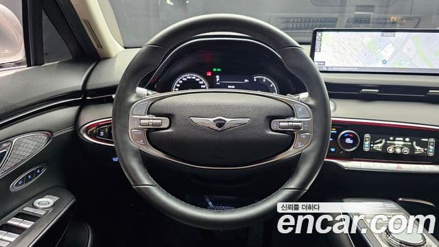 Genesis GV70 2021 — Şəkil 13/20
