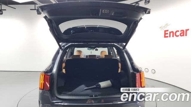 Kia Sorento 2021 — Şəkil 19/20