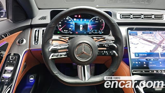 Mercedes-Benz S-Class 2022 — Photo 12/20