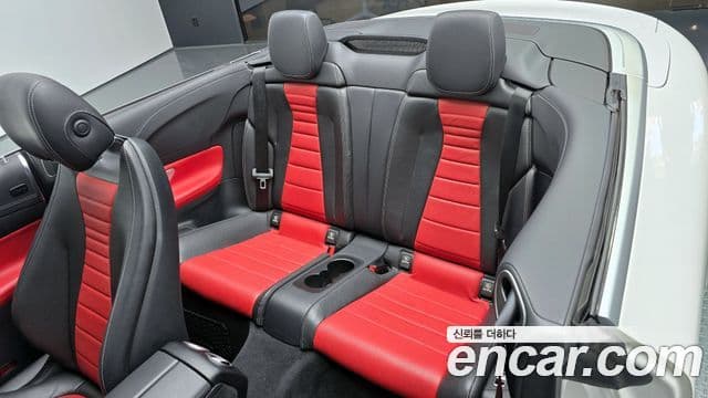 Mercedes-Benz E-Class 2018 — ფოტო 12/20
