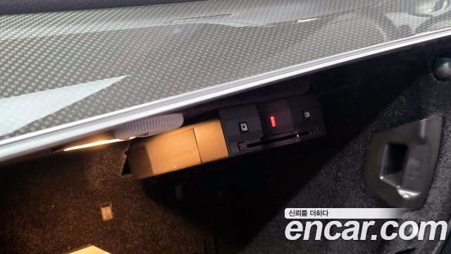 Mercedes-Benz E-Class 2018 — ფოტო 16/20