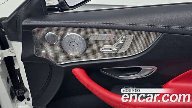 Mercedes-Benz E-Class 2018 — Photo 30/31