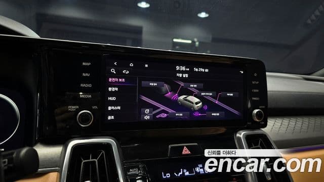 Kia Sorento 2021 — Şəkil 16/20