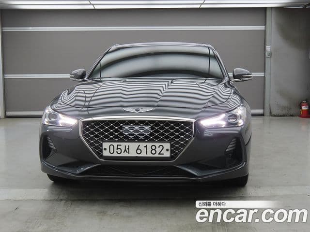 Genesis G70 2019 — Şəkil 1/20