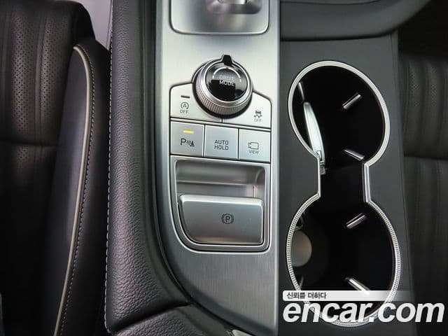 Genesis G70 2019 — Şəkil 13/20