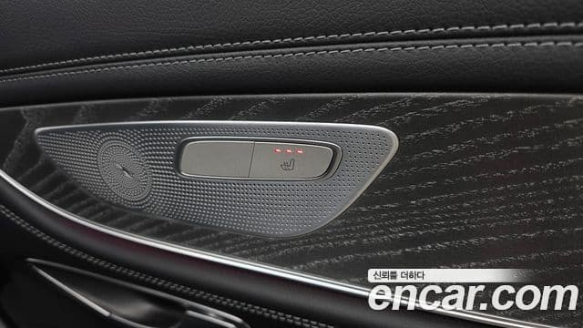 Mercedes-Benz AMG GT 2024 — Photo 18/34