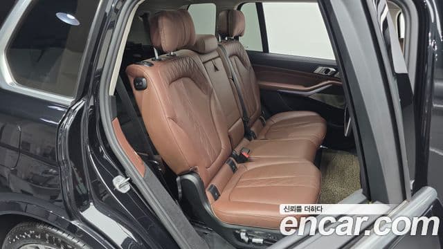 BMW X7 2021 — ფოტო 11/20