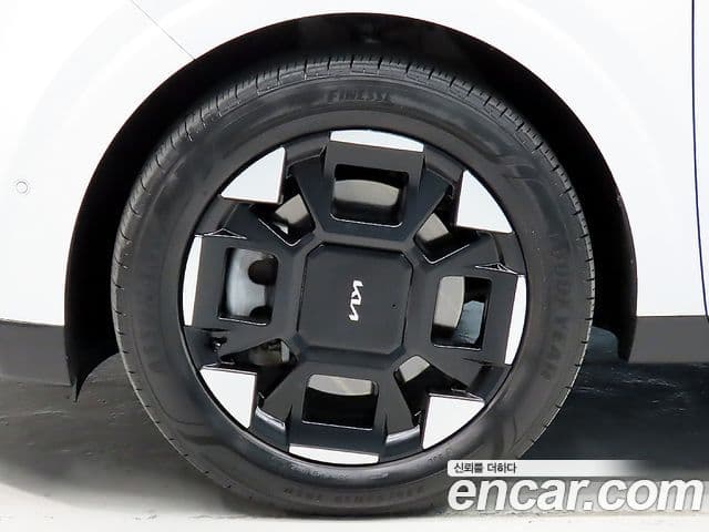 Kia Carnival 2025 — Şəkil 5/20