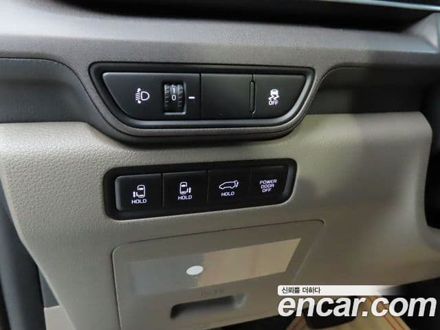 Kia Carnival 2025 — Şəkil 13/20