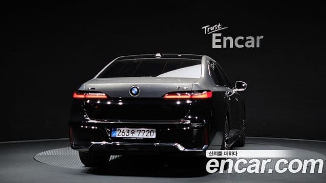 BMW 7 Series 2025 — Şəkil 4/20