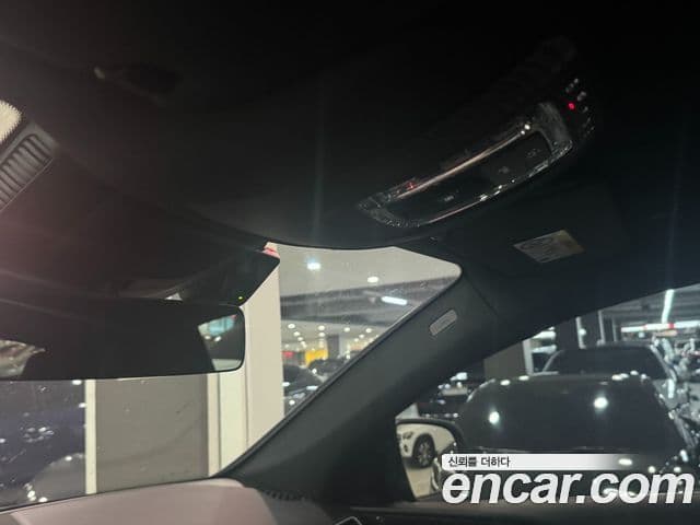 Mercedes-Benz GLE-Class 2023 — ფოტო 16/19