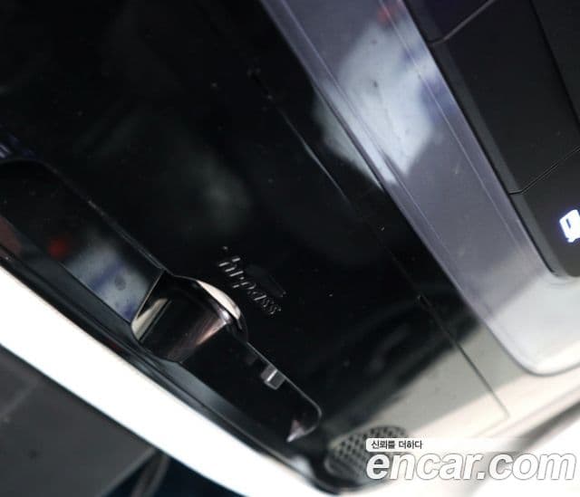 Hyundai Staria 2022 — ფოტო 15/20
