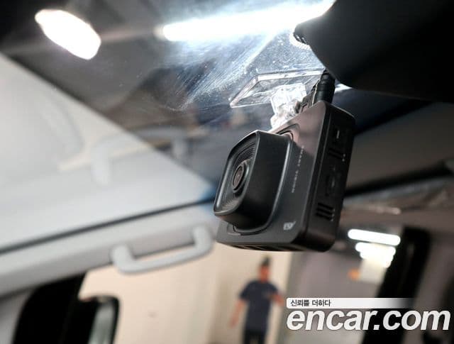 Hyundai Staria 2022 — ფოტო 16/20