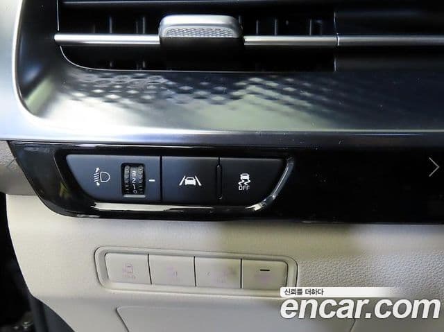 Kia Carnival 2021 — Фото 14/20