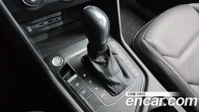 Volkswagen Tiguan 2020 — Photo 4/34