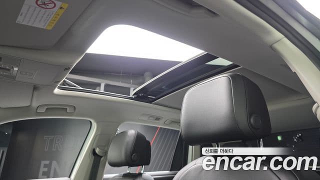 Volkswagen Tiguan 2020 — Photo 18/34