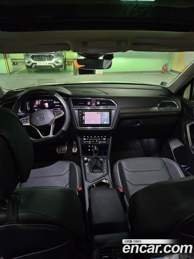 Volkswagen Tiguan Allspace 2023 — Şəkil 15/20